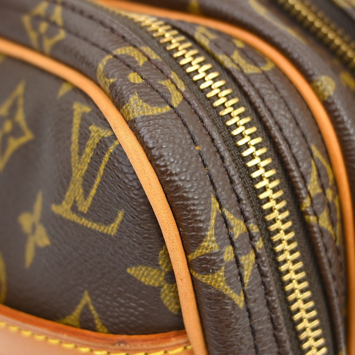 Louis Vuitton Reporter Monogram Brown Canvas Shoulder Bag Bag (Pre-Owned)