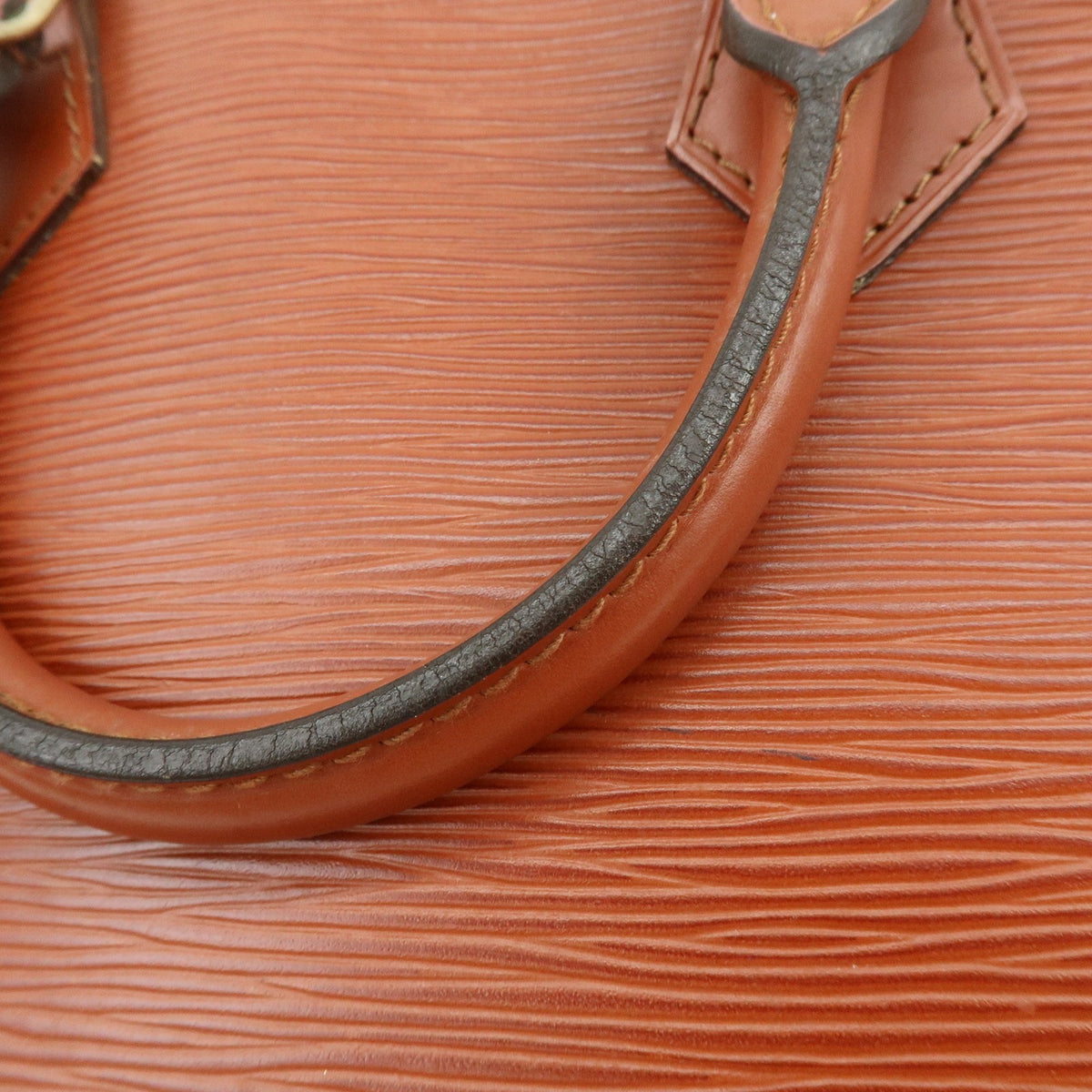 Louis Vuitton Alma Epi Leather Brown Leather Handbag (Pre-Owned)