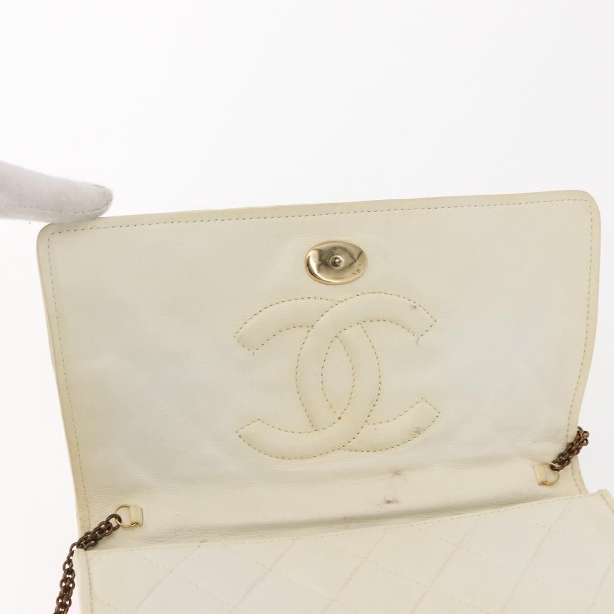 Chanel Full Flap Wallet On Chain Quilted Lambskin White Leather Clutche & Pouche Bag (Pre-Owned)