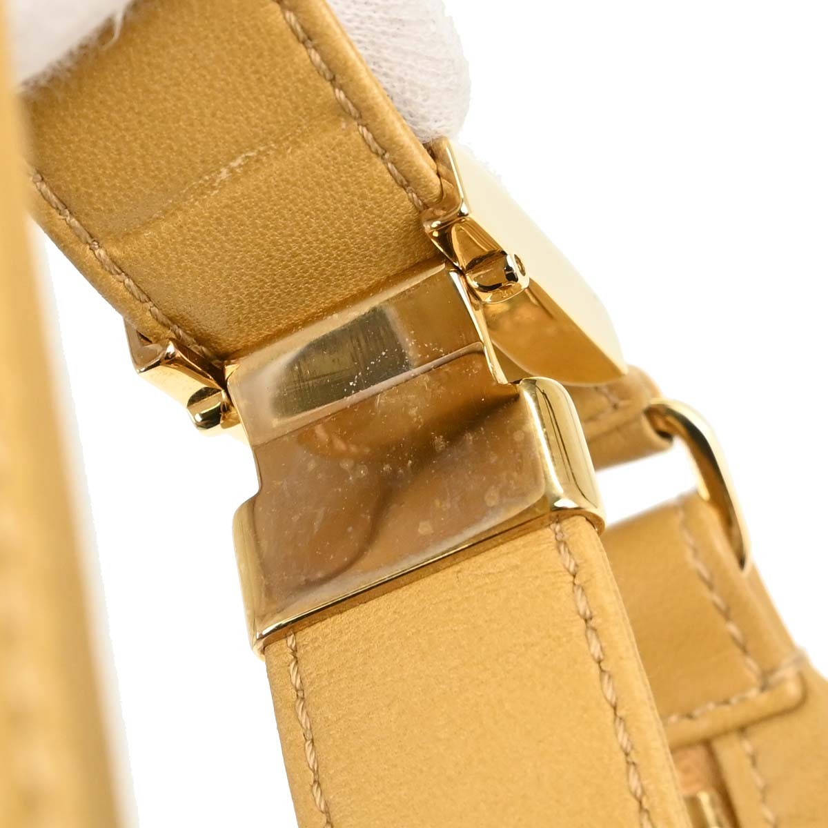 Chanel Chocolate Bar Cc Quilted Leather Beige Leather Shoulder Bag Bag (Pre-Owned)