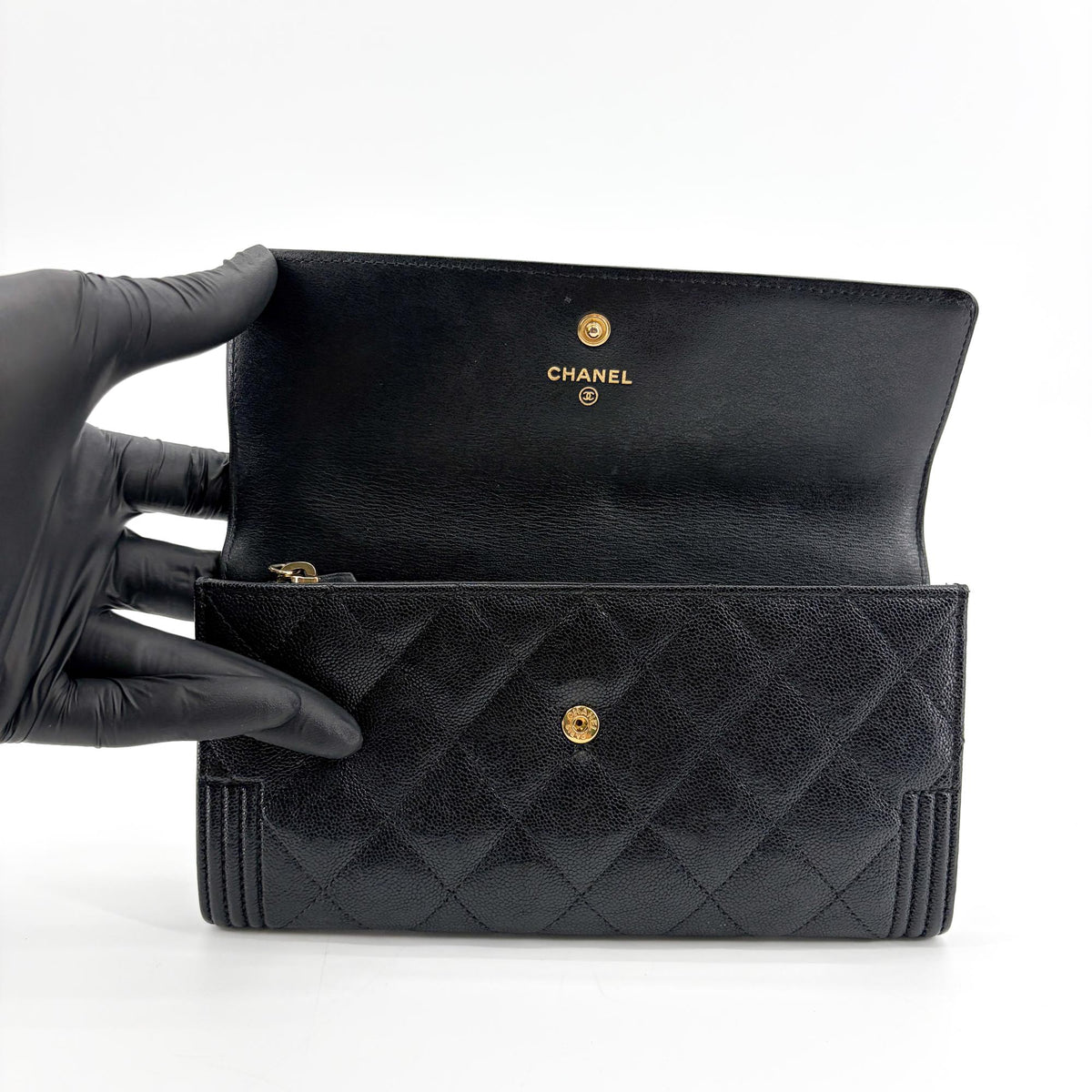 Chanel Boy Flap Quilted Caviar Black Leather Wallets Accessory (Pre-Owned)