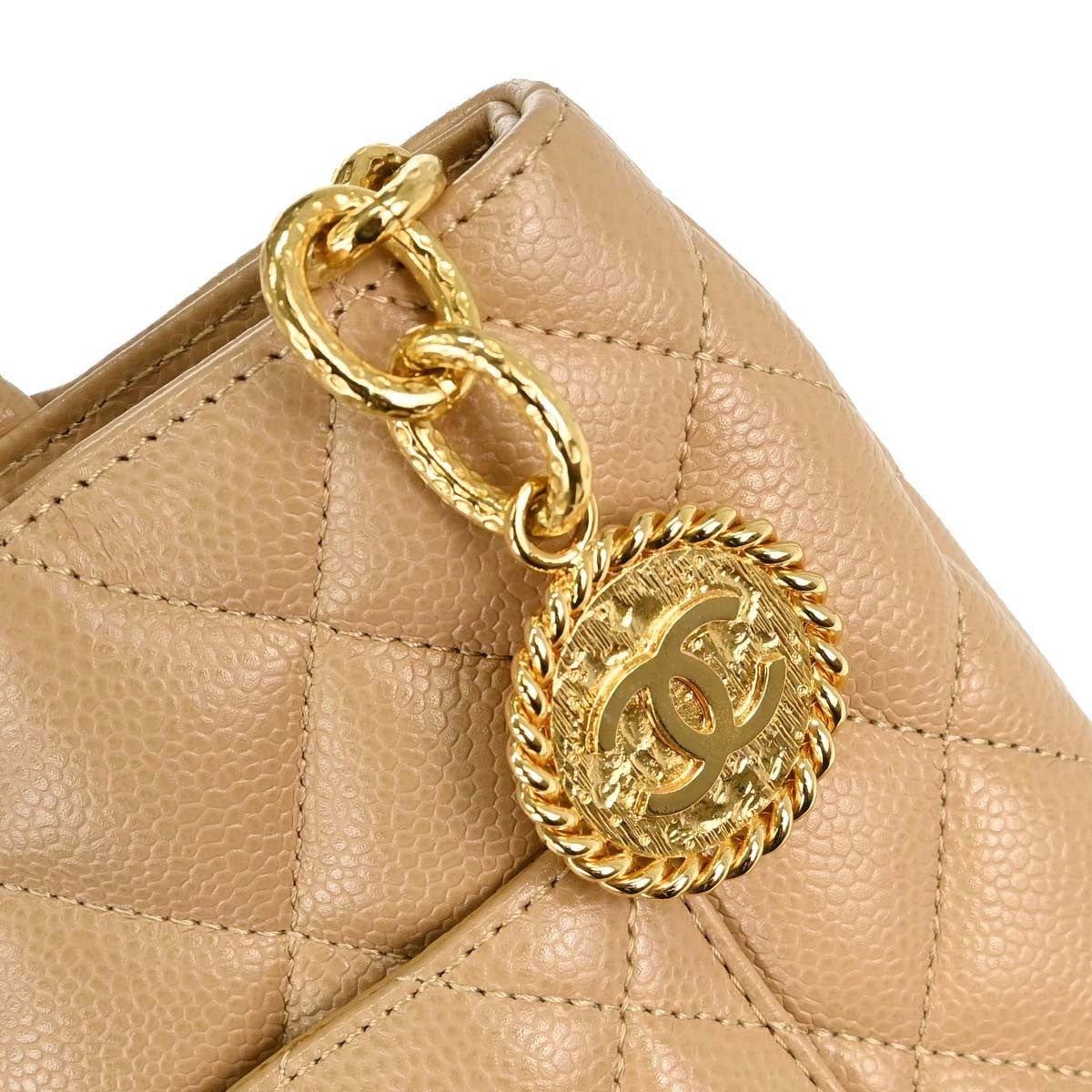 Chanel Medallion Quilted Caviar Beige Leather Tote Bag Bag (Pre-Owned)