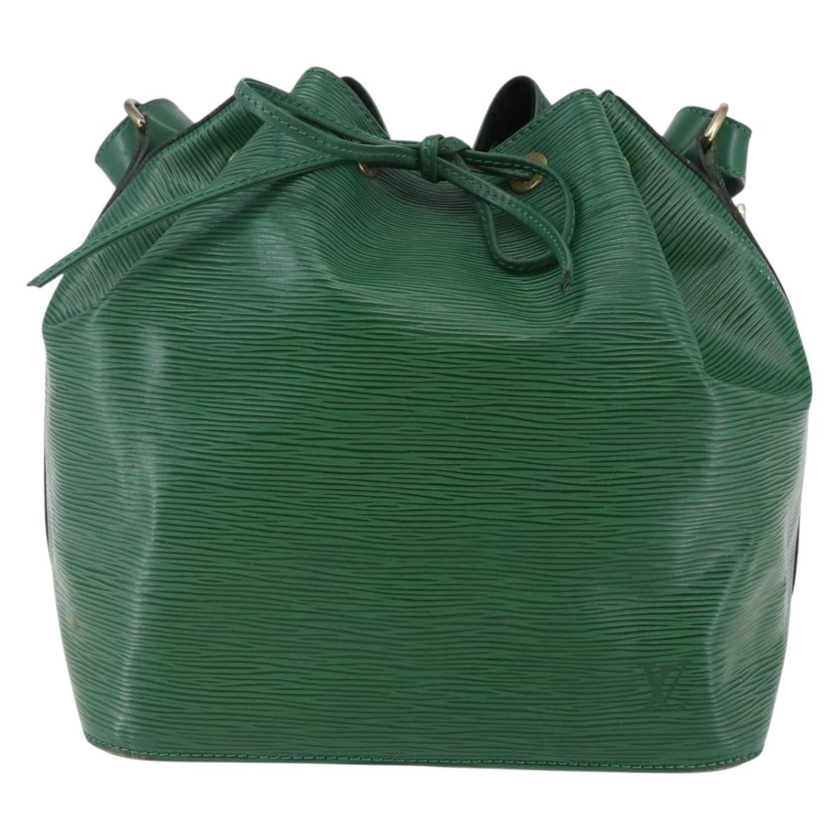 Louis Vuitton Petit Noe Epi Leather Green Leather Shoulder Bag Bag (Pre-Owned)