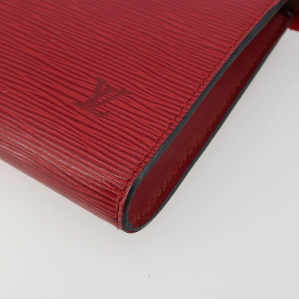 Louis Vuitton Pochette Accessoires Epi Red Leather Clutche & Pouche Bag (Pre-Owned)