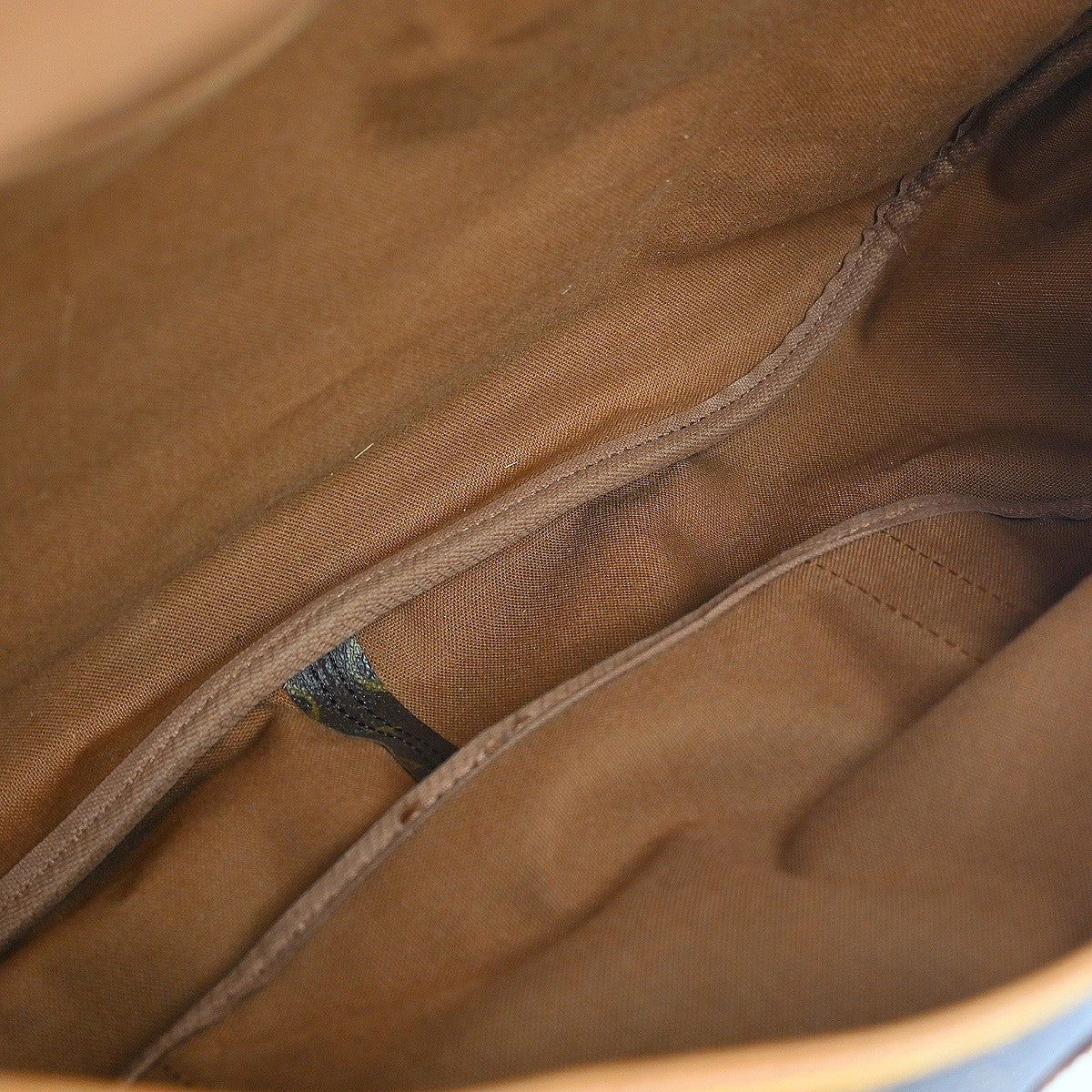 Louis Vuitton Saumur Monogram Canvas Brown Canvas Shoulder Bag Bag (Pre-Owned)