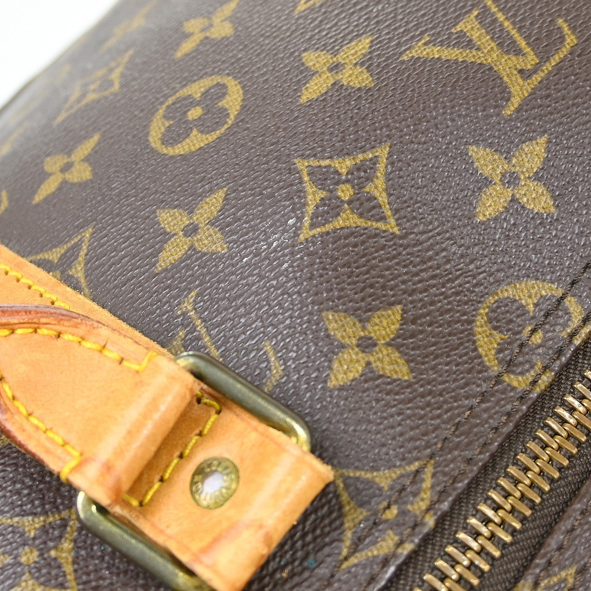 Louis Vuitton Keepall Monogram Canvas Brown Canvas Travel Bag Bag (Pre-Owned)