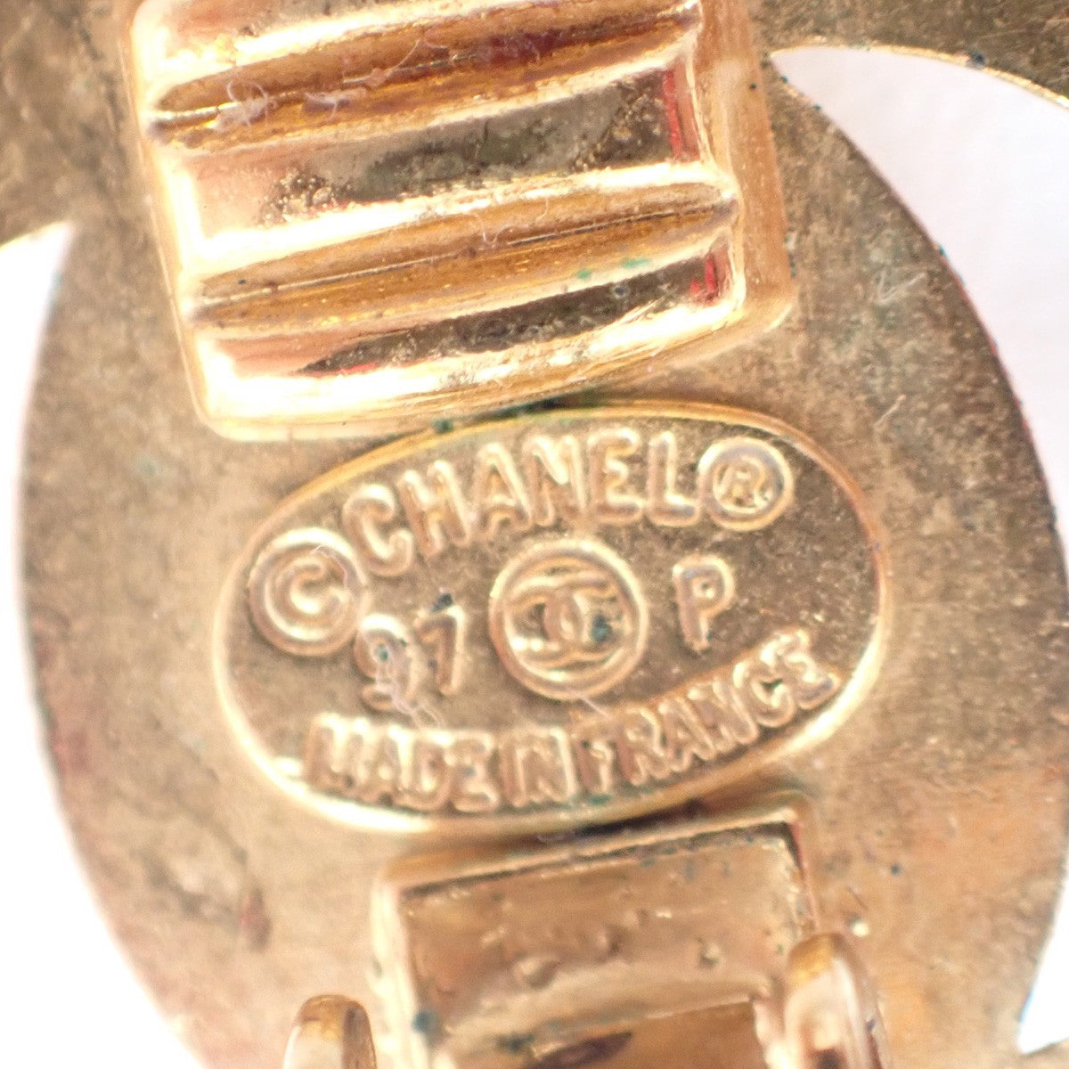 Chanel Cc Button Clip-On Metal Gold Gold_Plated Earrings Jewelry (Pre-Owned)
