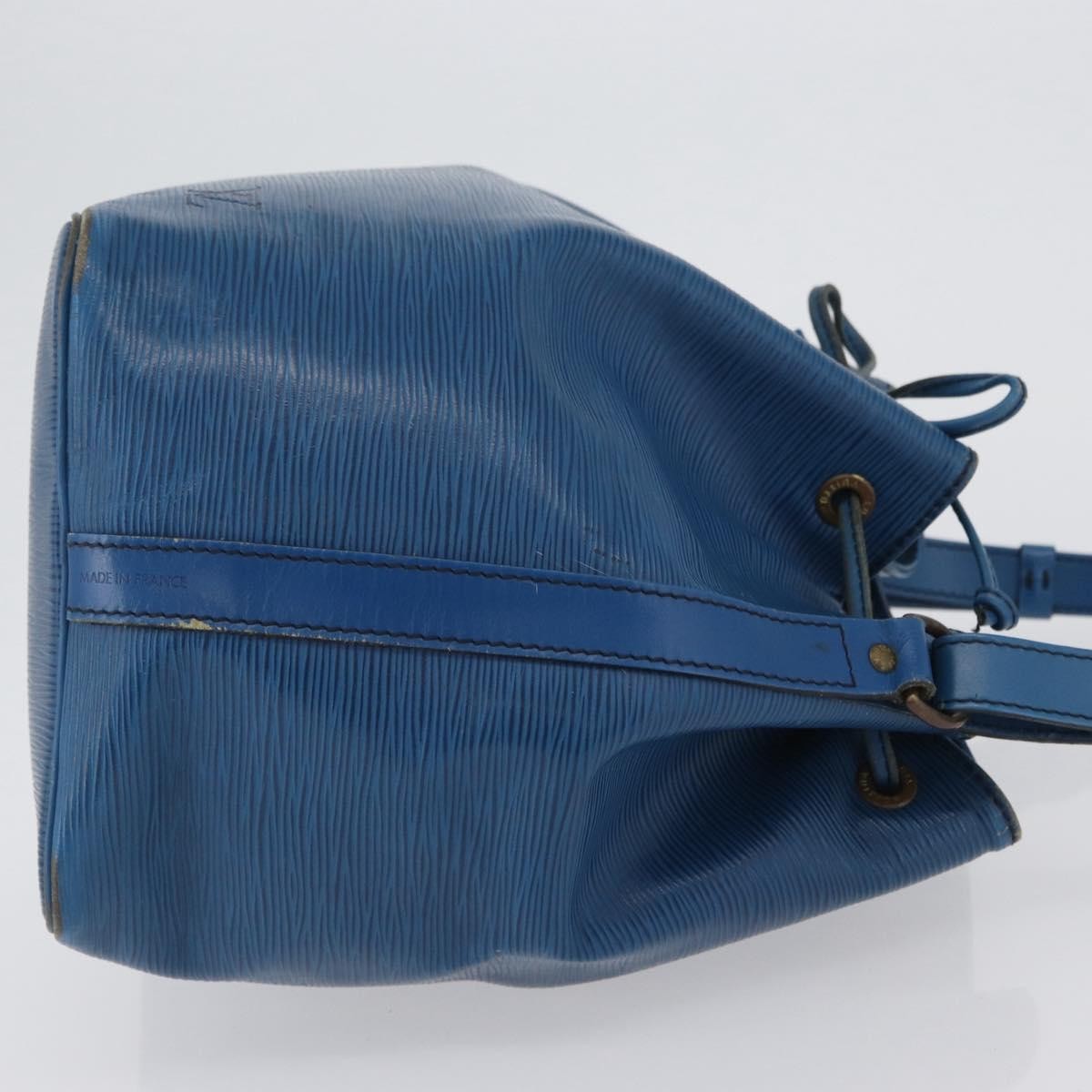 Louis Vuitton Petit Noe Nm Epi Leather Blue Leather Shoulder Bag Bag (Pre-Owned)