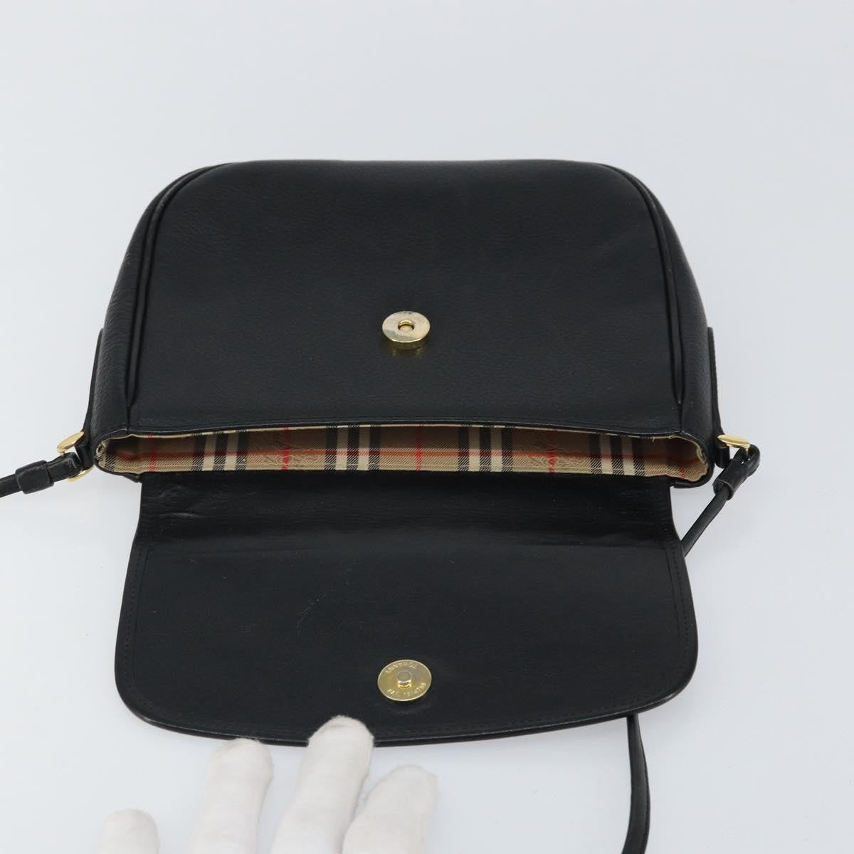 Burberry Vintage Leather Black Leather Shoulder Bag Bag (Pre-Owned)