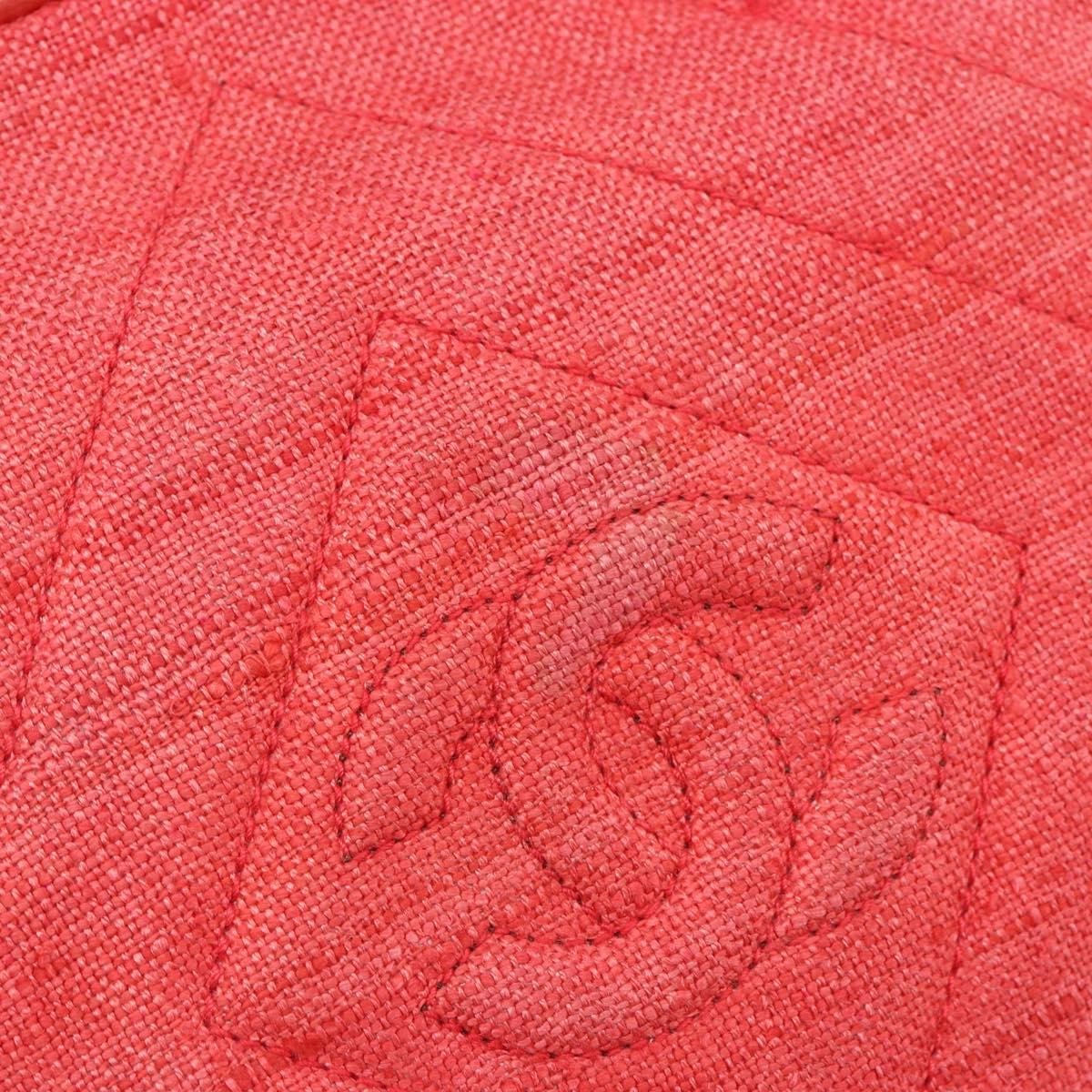 Chanel Vintage Diamond Cc Camera Chevron Canvas Red Canvas Handbag (Pre-Owned)