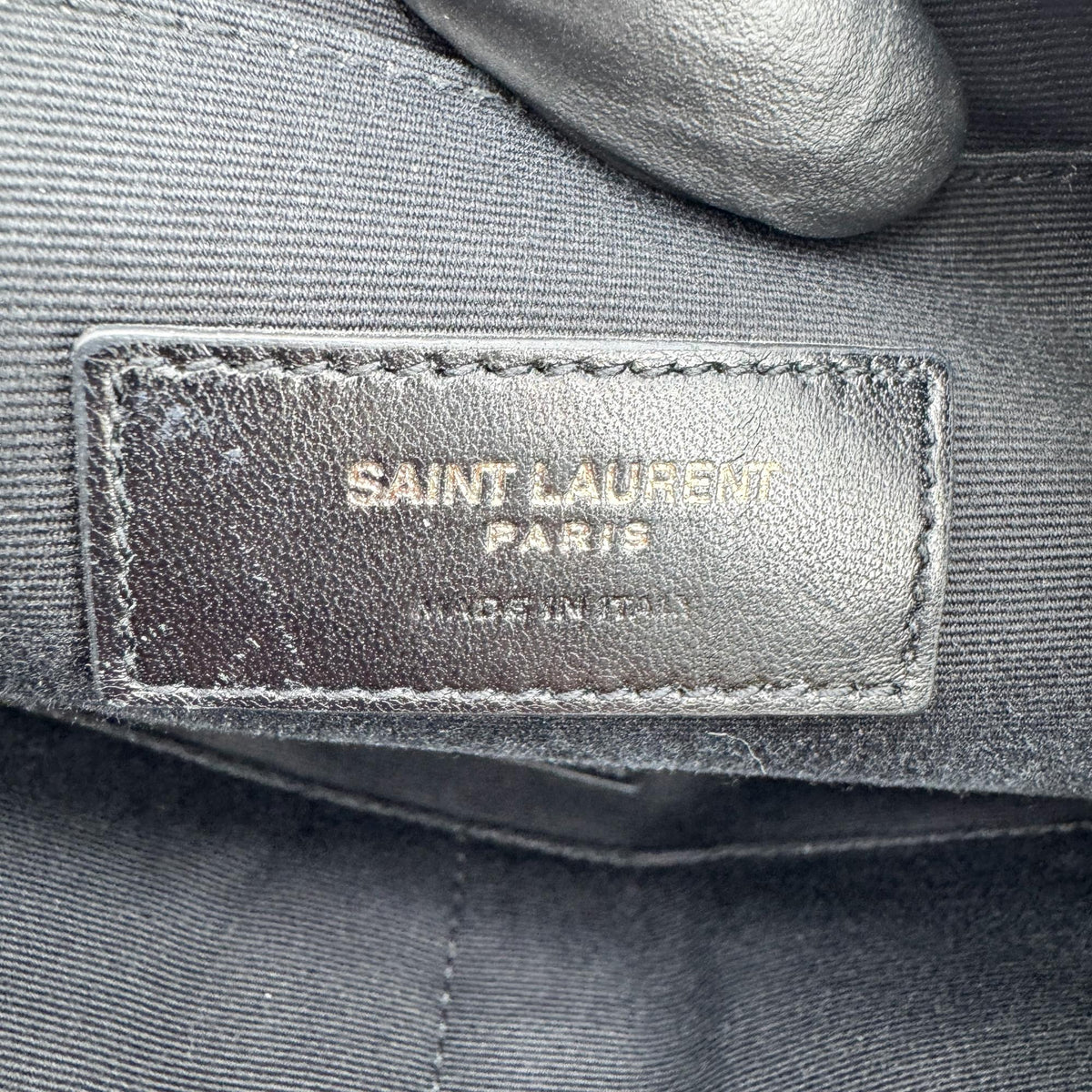 Saint Laurent Classic Monogram Zip Crocodile Embossed Leather Black Leather Clutche & Pouche Bag (Pre-Owned)
