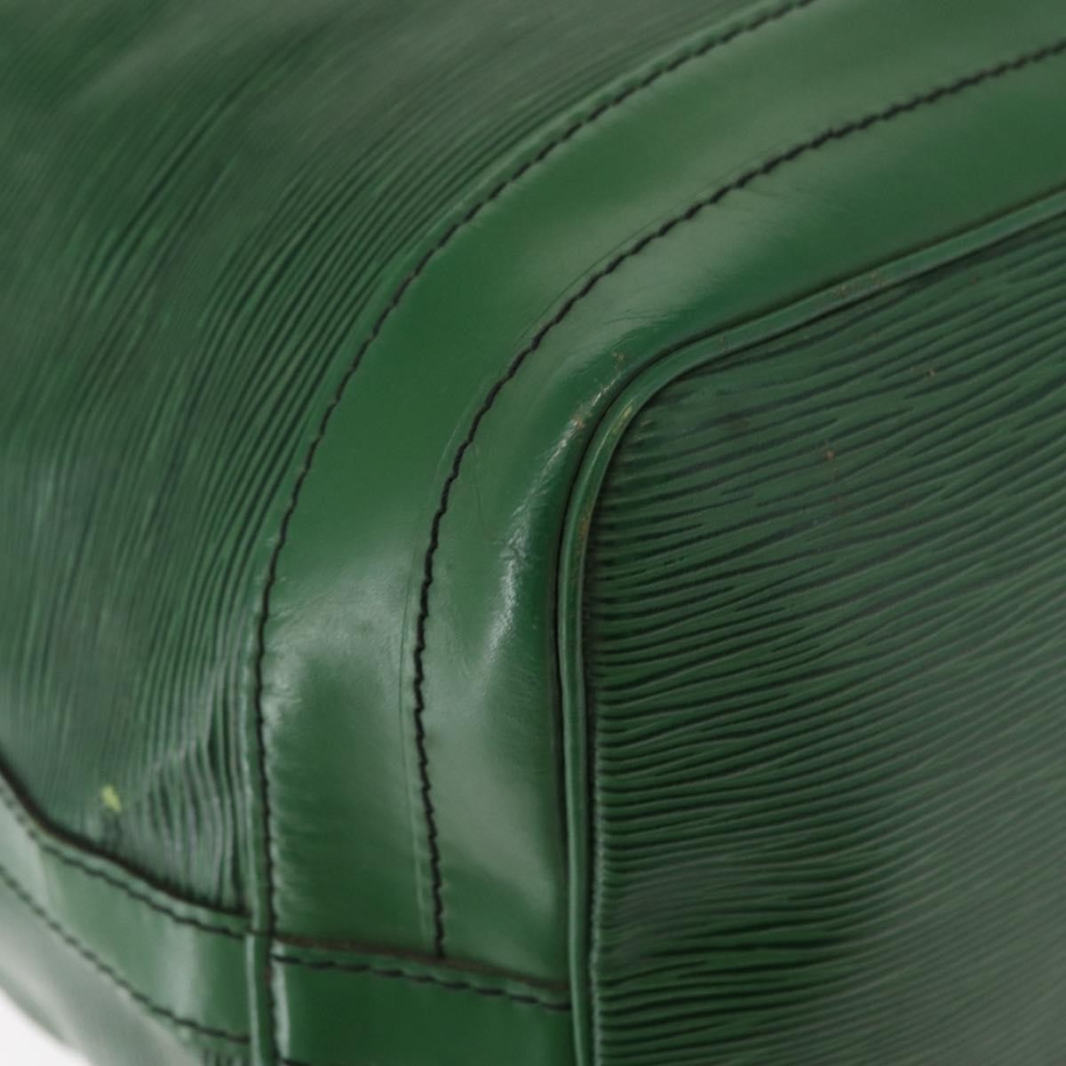 Louis Vuitton Noe Epi Leather Green Leather Shoulder Bag Bag (Pre-Owned)
