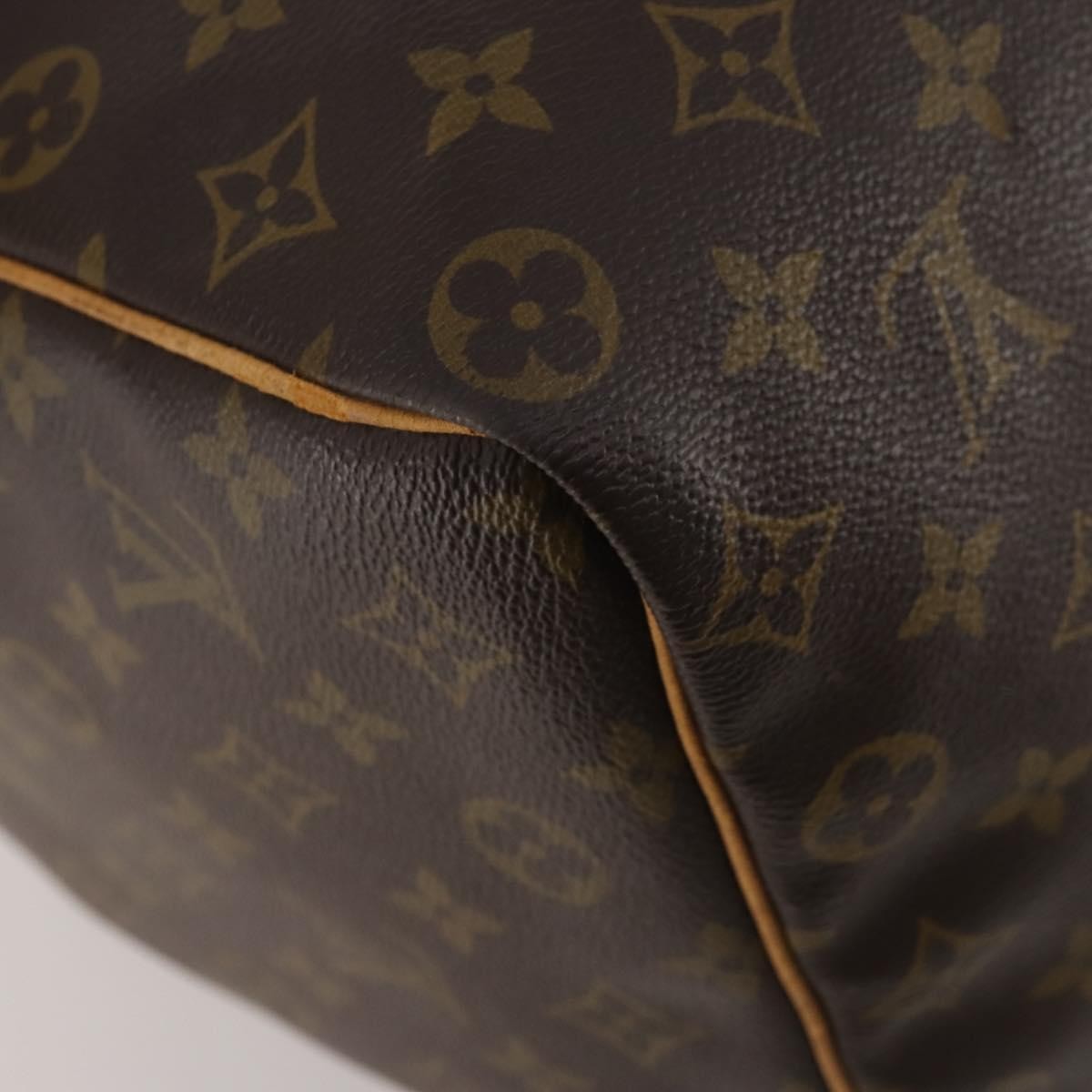 Louis Vuitton Keepall Monogram Canvas Brown Canvas Travel Bag Bag (Pre-Owned)