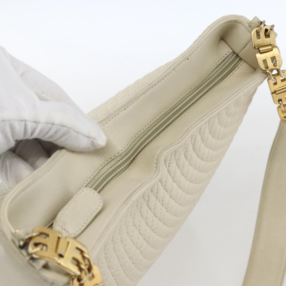 Bally Vintage Quilted Leather Ecru Leather Shoulder Bag Bag (Pre-Owned)