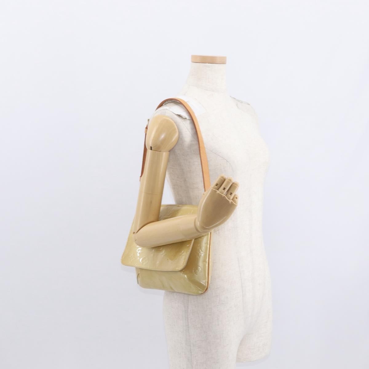 Louis Vuitton Thompson Street Monogram Vernis Beige Patent_Leather Shoulder Bag Bag (Pre-Owned)