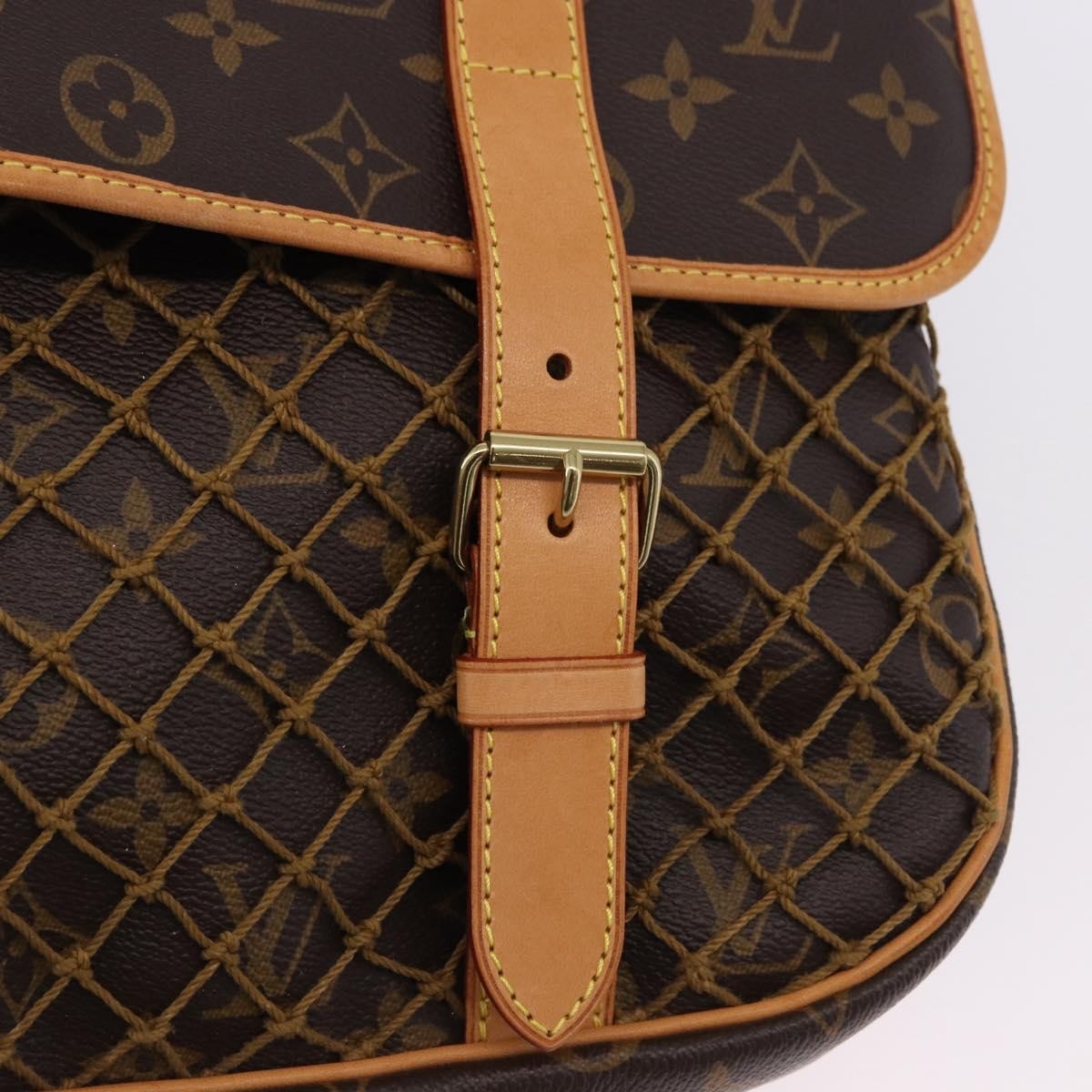 Louis Vuitton Congo Messenger Monogram Canvas Brown Canvas Shoulder Bag Bag (Pre-Owned)