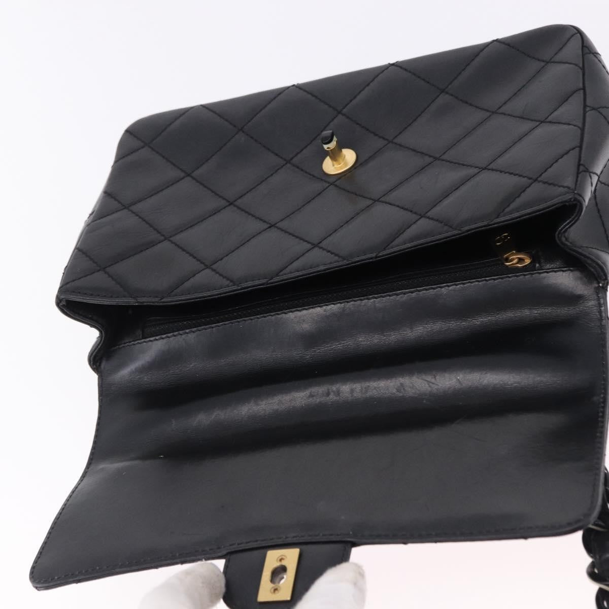 Chanel Chain Flap Quilted Leather Black Leather Shoulder Bag Bag (Pre-Owned)