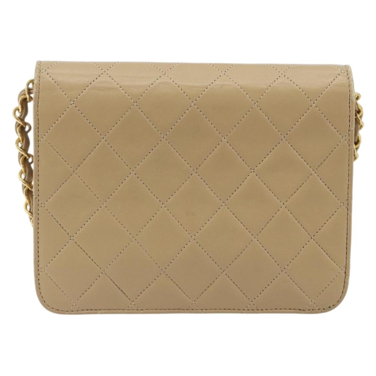 Chanel Vintage Clutch With Chain Quilted Leather Beige Leather Clutche & Pouche Bag (Pre-Owned)