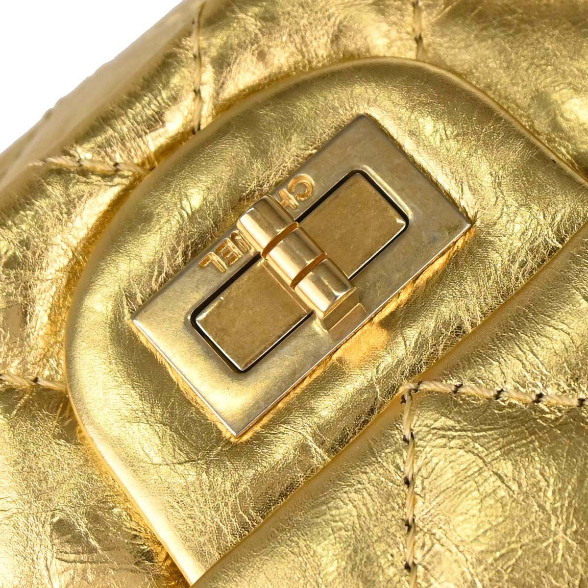 Chanel Reissue 2.55 Flap Metallic Leather Gold Calfskin Handbag (Pre-Owned)
