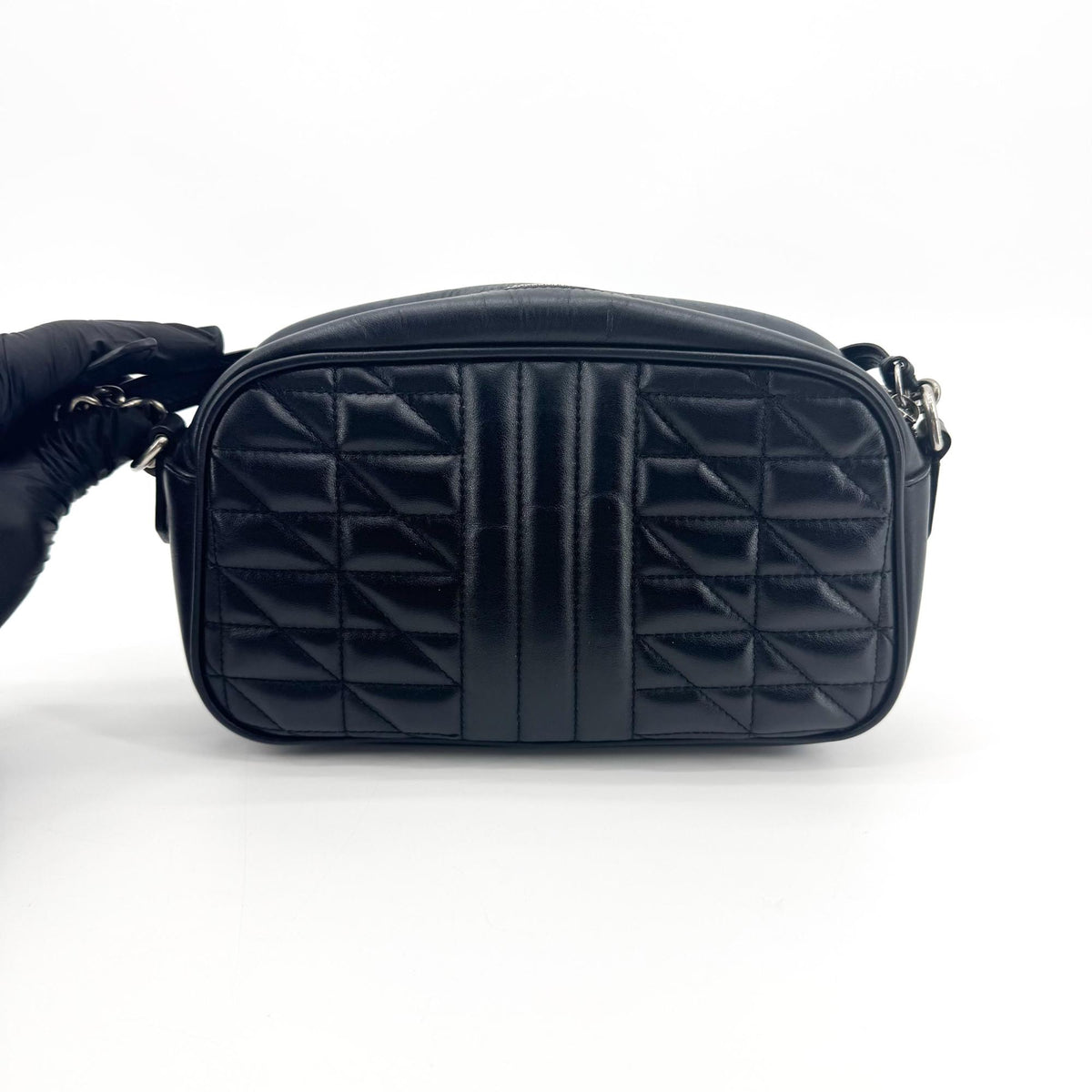 Gucci Gg Marmont Matelasse Leather Black Leather Shoulder Bag Bag (Pre-Owned)