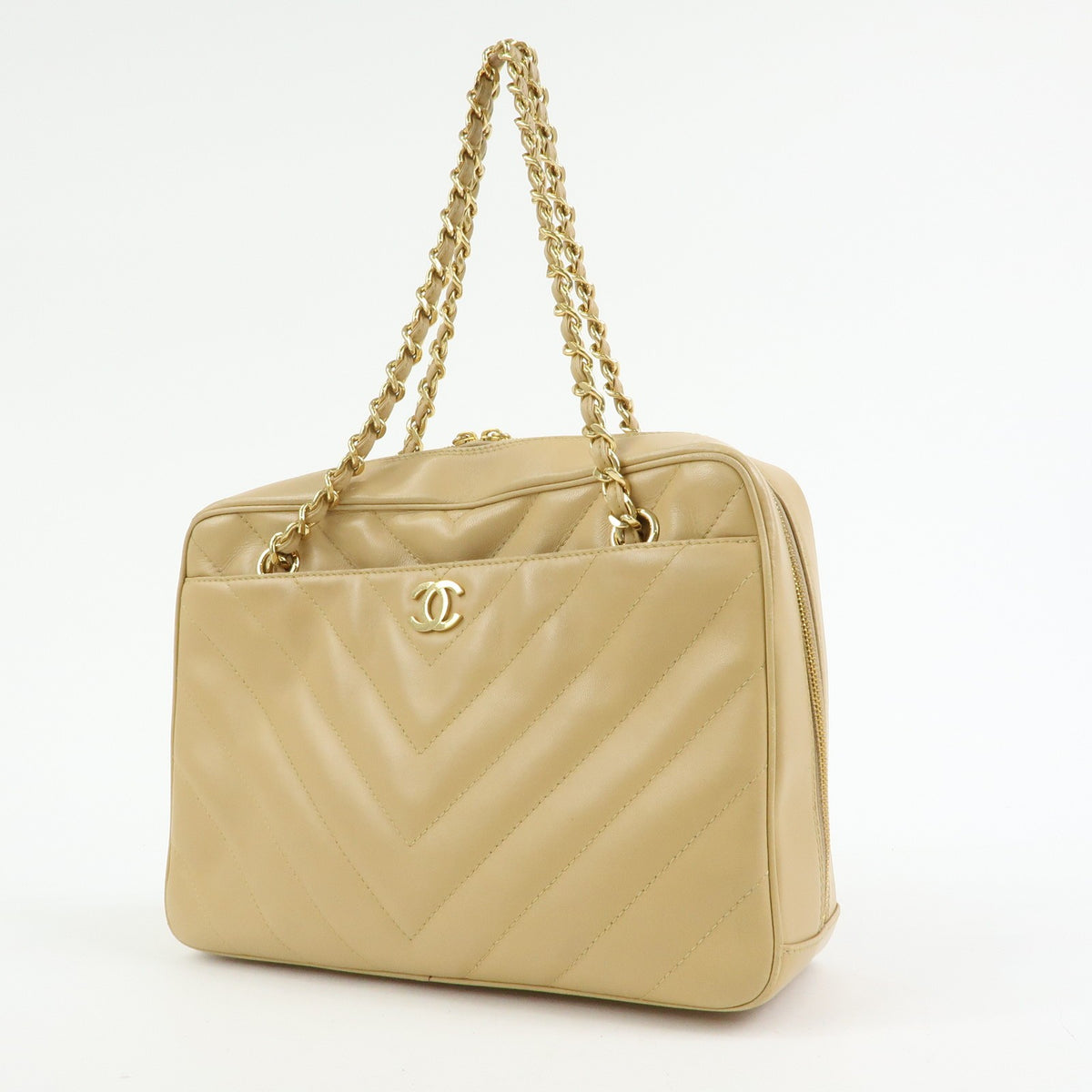 Chanel Vintage Pocket Camera Chevron Lambskin Beige Leather Handbag (Pre-Owned)