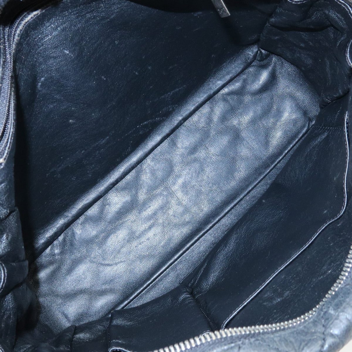 Chanel Shoulder Quilted Leather Black Calfskin Shoulder Bag Bag (Pre-Owned)