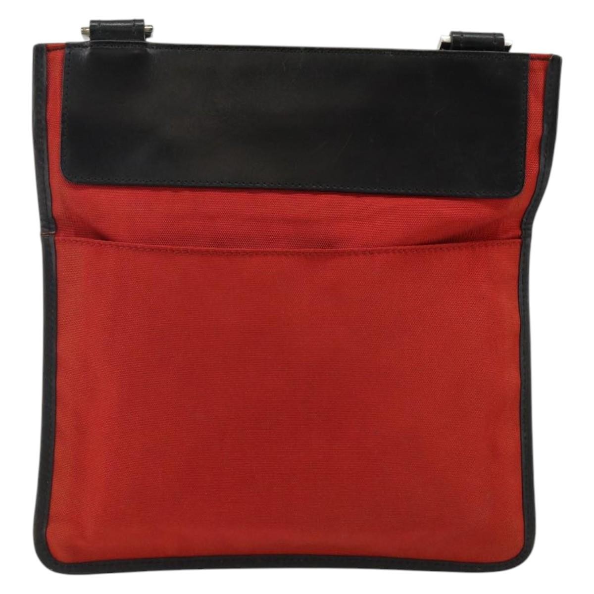 Gucci Front Pocket Messenger Nylon Red Nylon Shoulder Bag Bag (Pre-Owned)