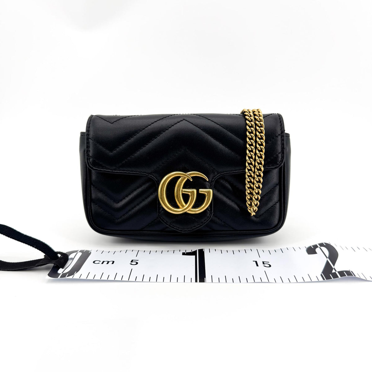 Gucci Gg Marmont Flap Matelasse Leather Black Leather Handbag (Pre-Owned)