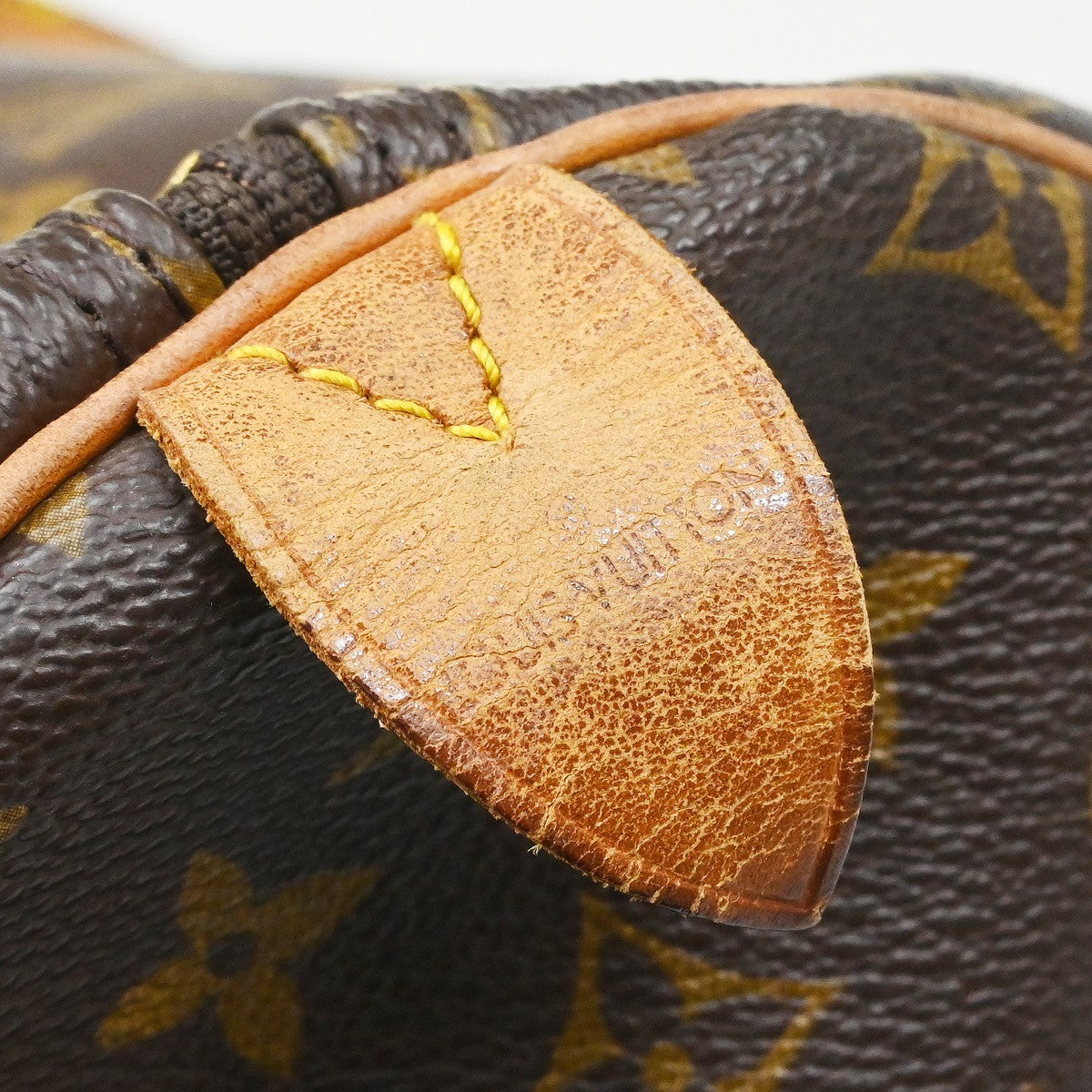 Louis Vuitton Keepall Monogram Canvas Brown Canvas Travel Bag Bag (Pre-Owned)