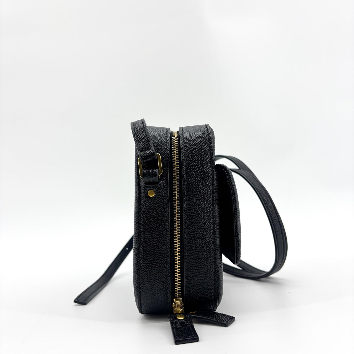Saint Laurent Vicky Camera Vertical Quilted Leather Black Leather Shoulder Bag Bag (Pre-Owned)