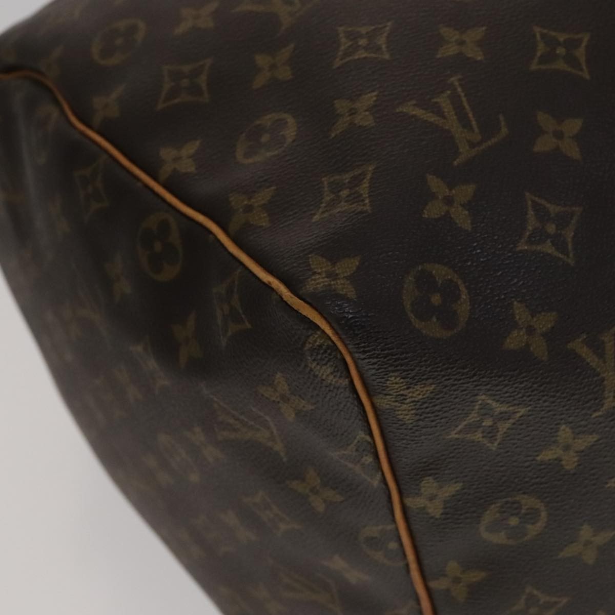 Louis Vuitton Keepall Monogram Canvas Brown Canvas Travel Bag Bag (Pre-Owned)