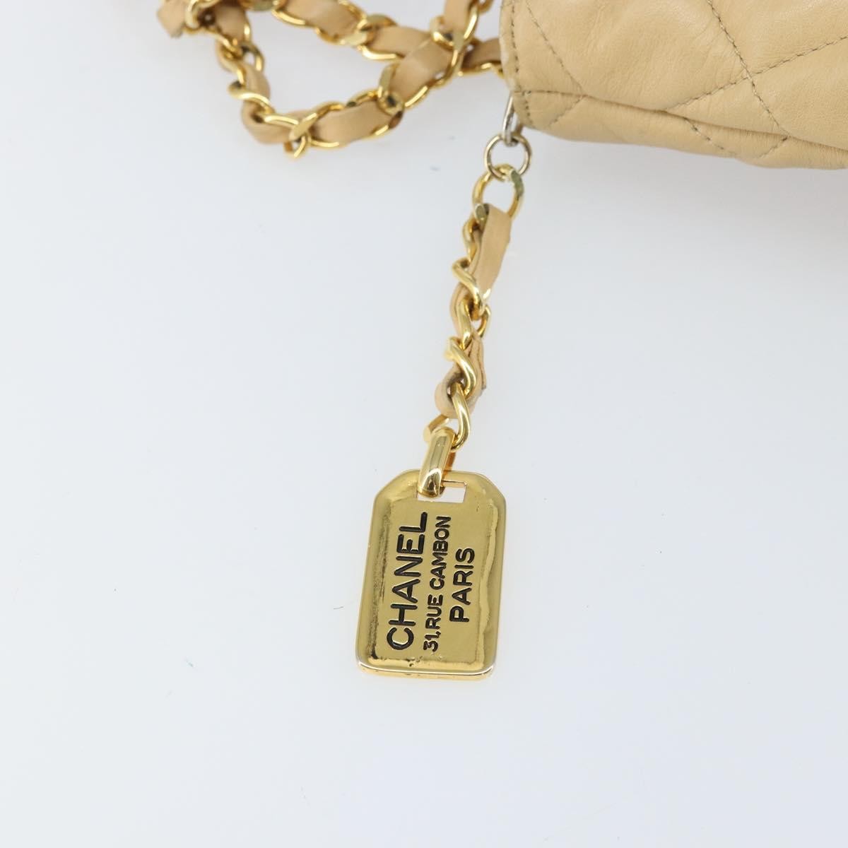 Chanel Vintage Cc Chain Shopper Quilted Leather Beige Leather Shoulder Bag Bag (Pre-Owned)