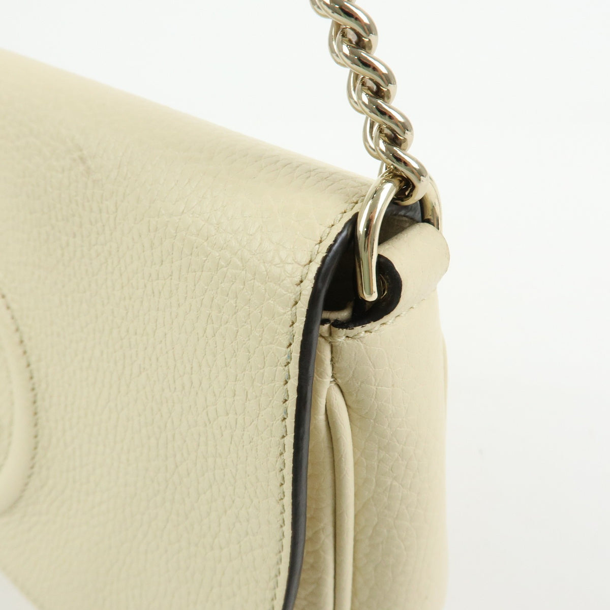 Gucci Soho Chain Leather White Leather Crossbody Bag Bag (Pre-Owned)
