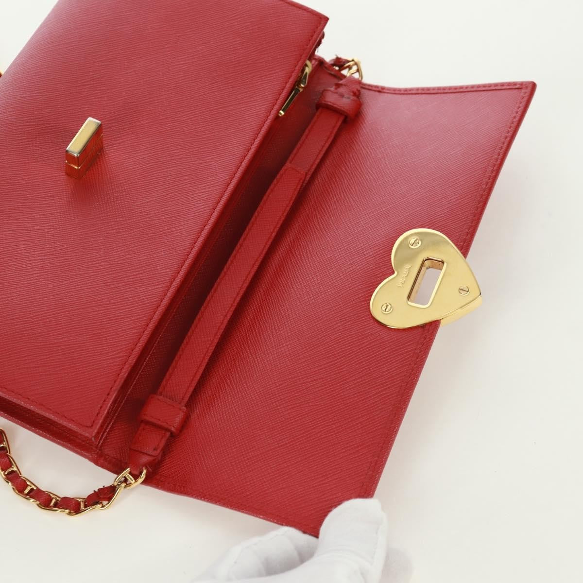 Prada Heart Wallet On Chain Saffiano Leather Red Leather Crossbody Bag Bag (Pre-Owned)