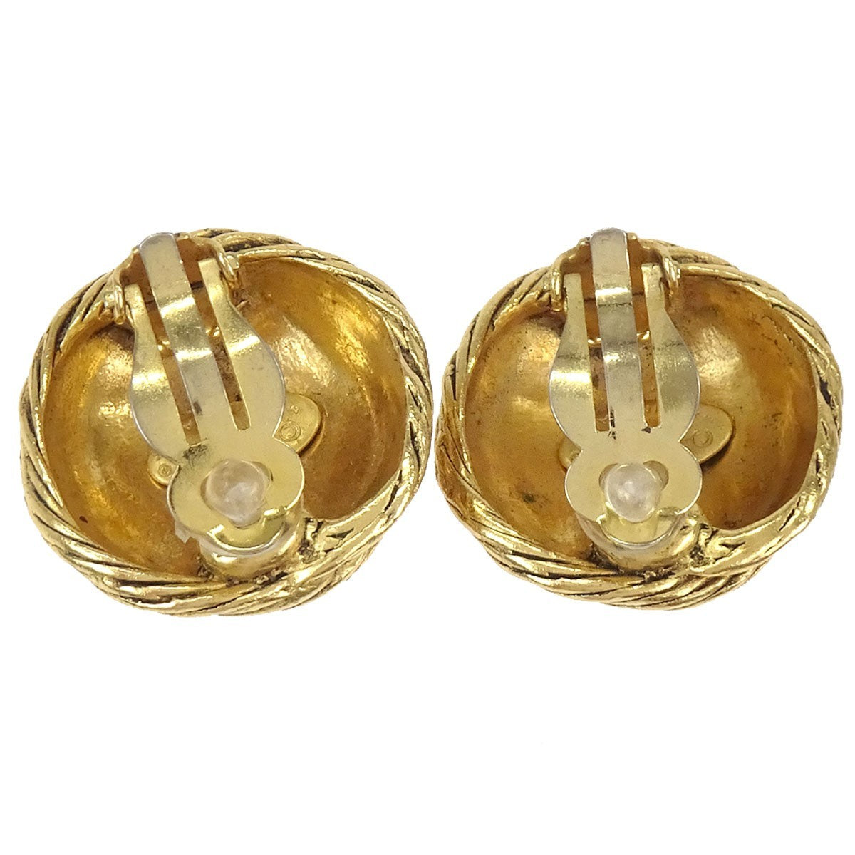 Chanel Vintage Cc Round Clip-On Metal Gold Gold_Plated Earrings Jewelry (Pre-Owned)