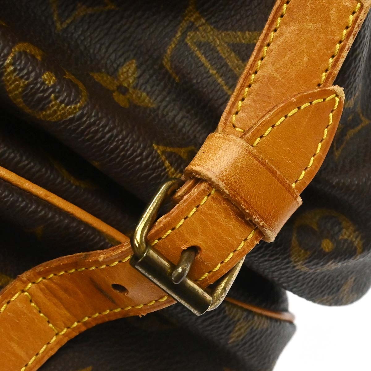Louis Vuitton Saumur Monogram Canvas Brown Canvas Shoulder Bag Bag (Pre-Owned)