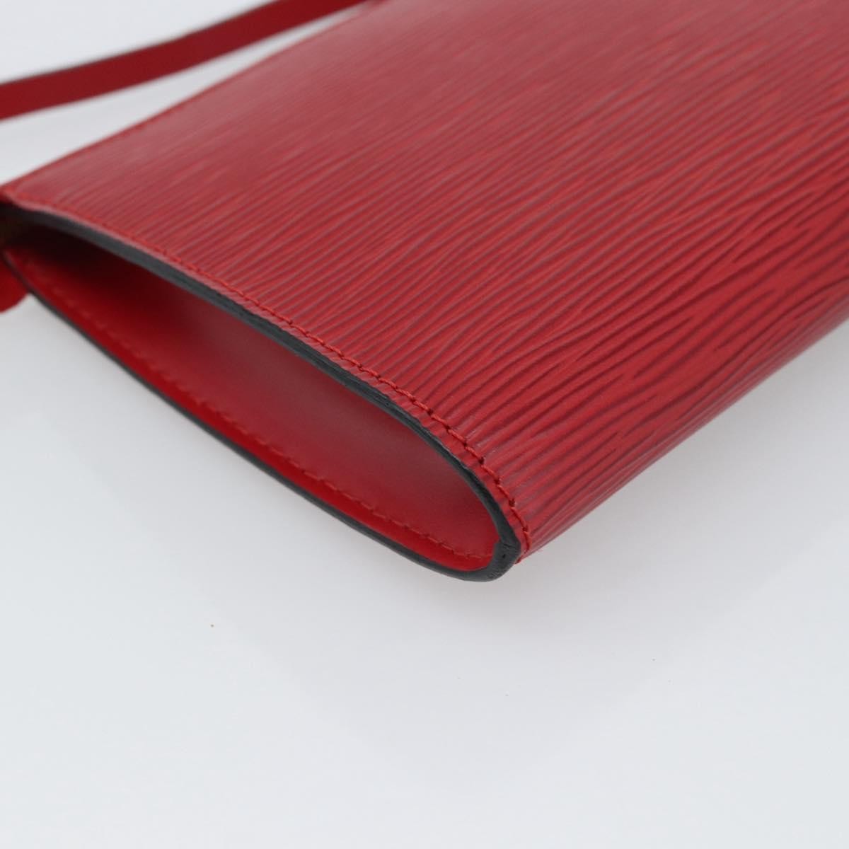 Louis Vuitton Pochette Accessoires Epi Red Leather Clutche & Pouche Bag (Pre-Owned)