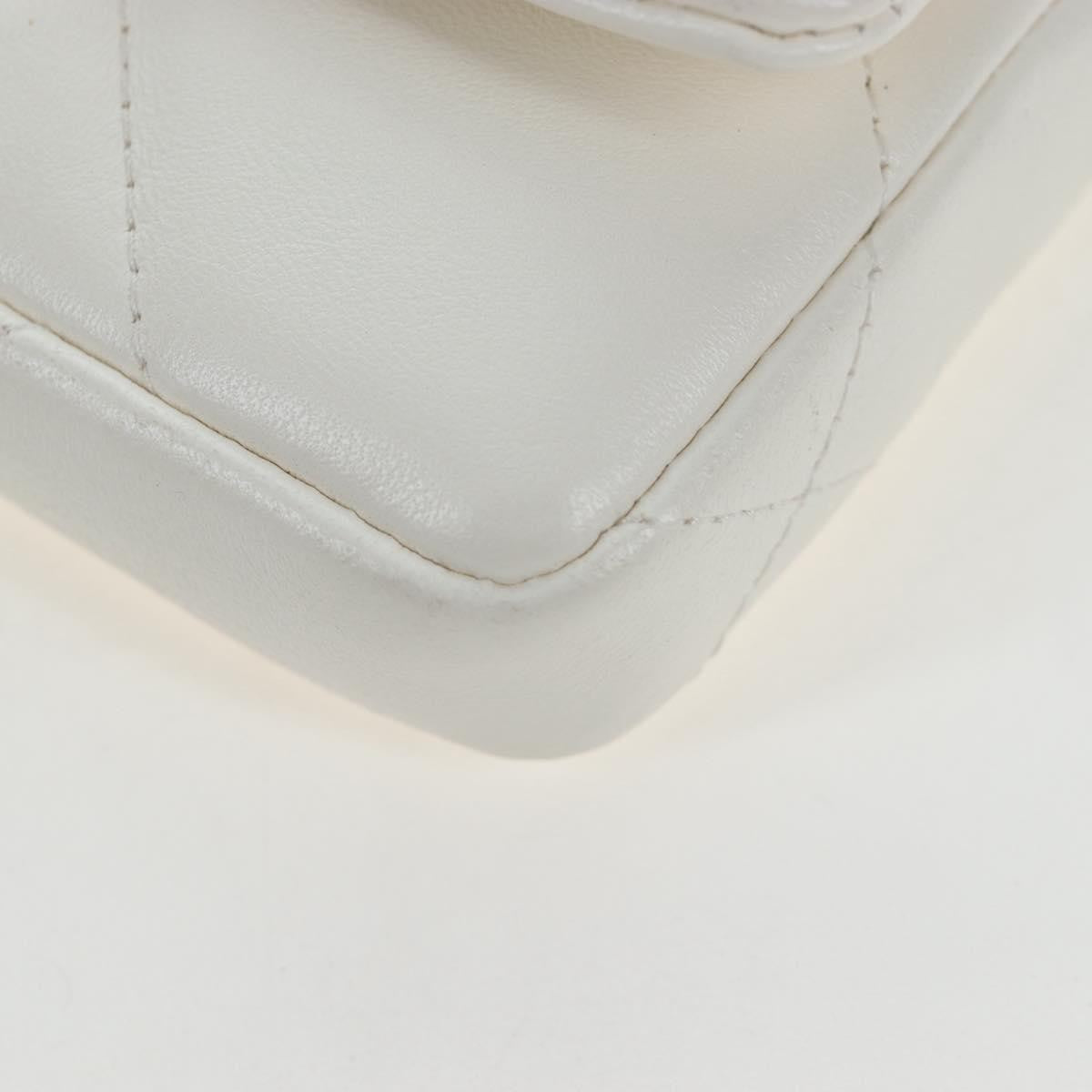 Chanel 19 Card Holder On Chain Quilted Leather White Leather Shoulder Bag Bag (Pre-Owned)