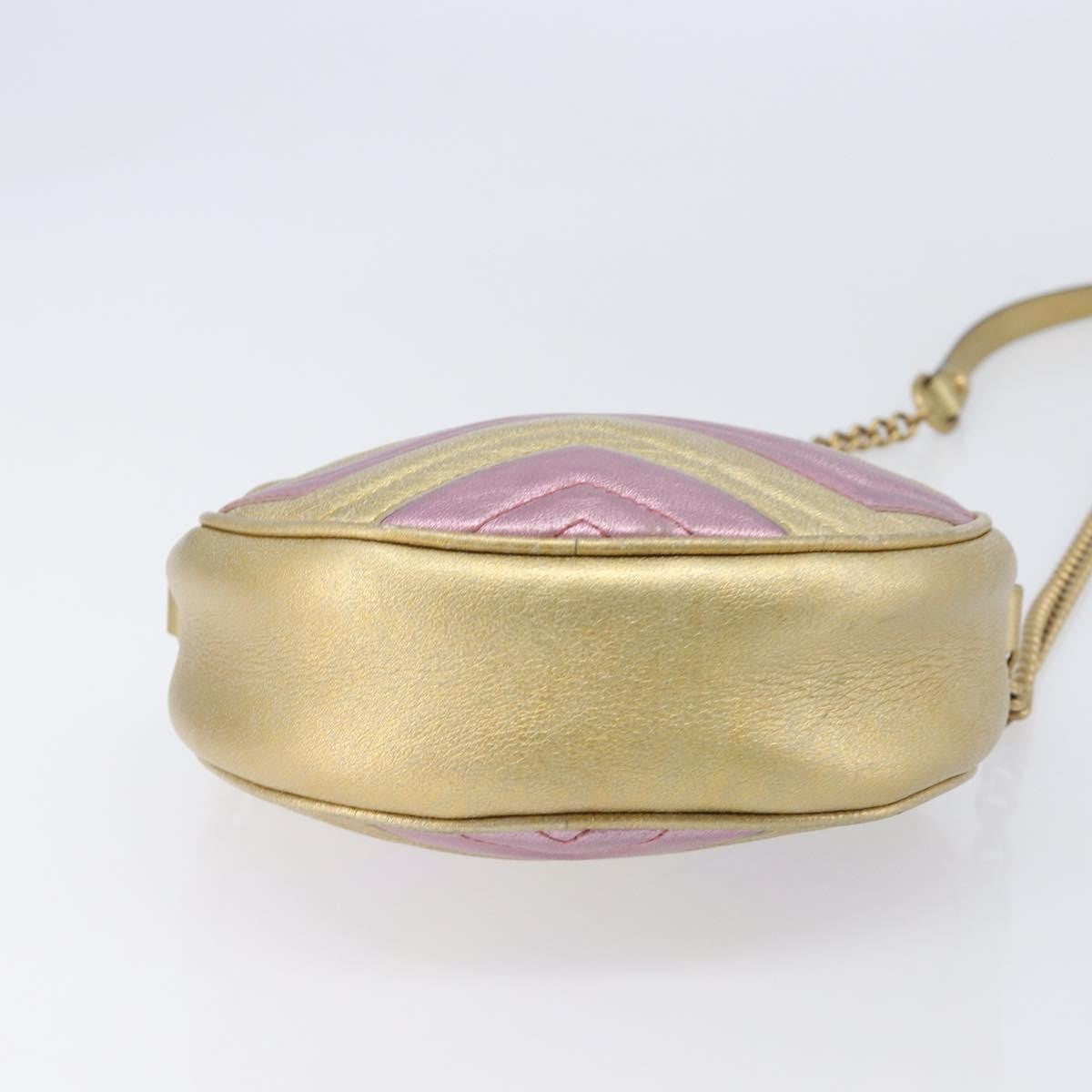 Gucci Gg Marmont Round Matelasse Leather Gold Leather Shoulder Bag Bag (Pre-Owned)