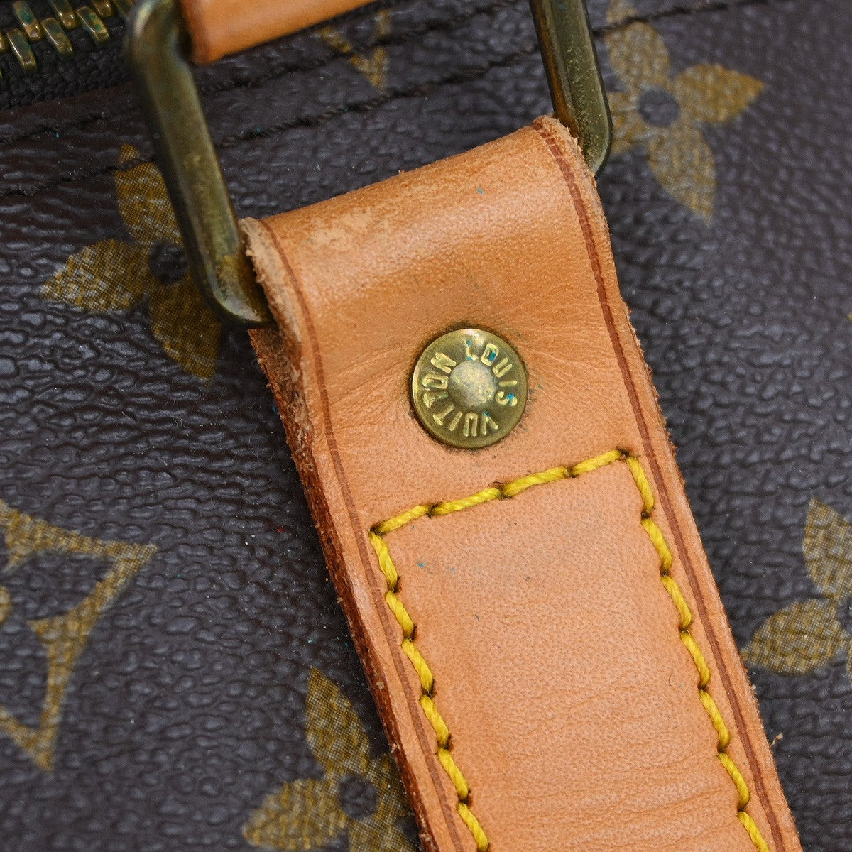 Louis Vuitton Keepall Bandoulière Monogram Brown Canvas Travel Bag Bag (Pre-Owned)
