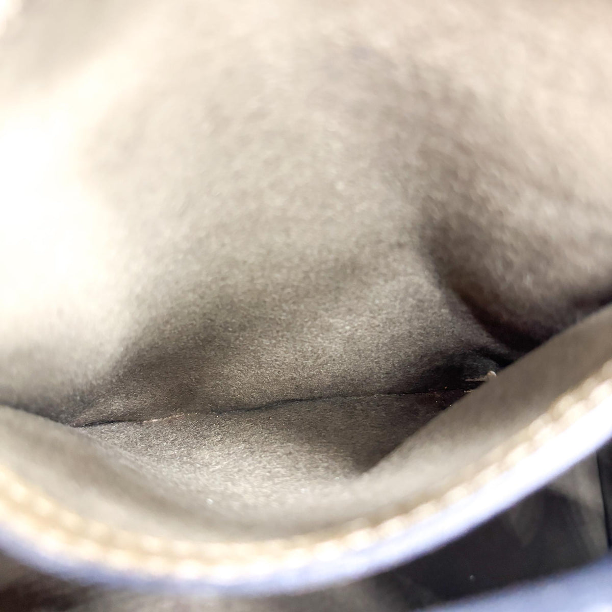 Celine Luggage Smooth Leather Khaki Leather Handbag (Pre-Owned)