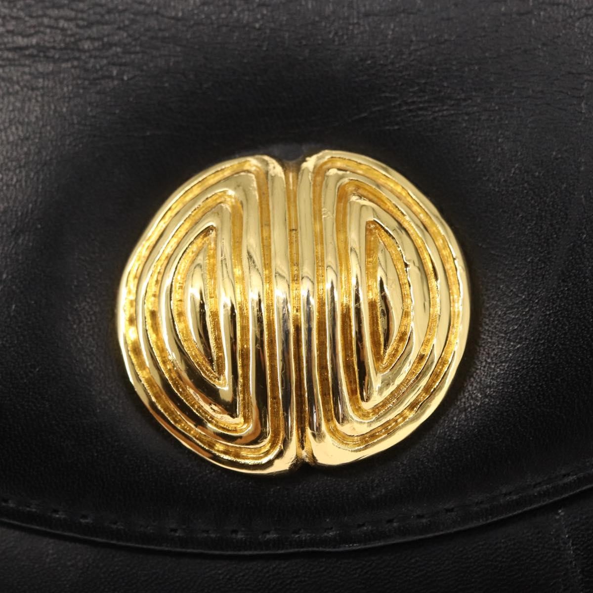 Givenchy Vintage 4G Leather Black Leather Handbag (Pre-Owned)