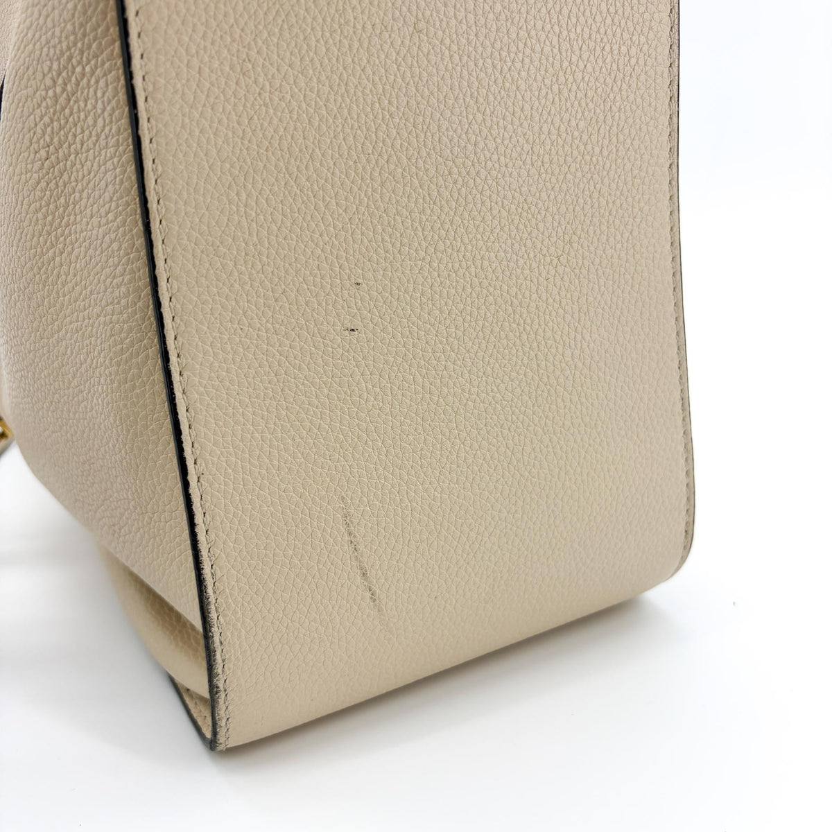 Loewe Hammock Leather Beige Calfskin Handbag (Pre-Owned)