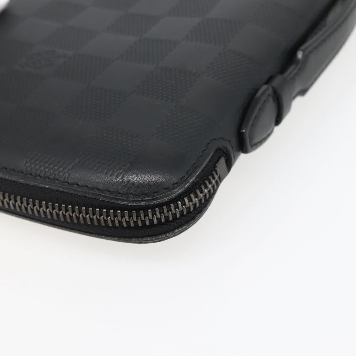 Louis Vuitton Organiser Atholl Leather Black Leather Bag (Pre-Owned)