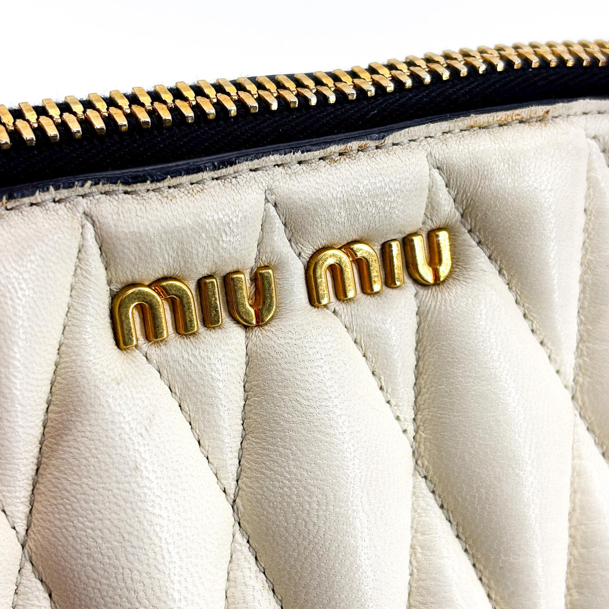 Miu Miu Biker Convertible Dome Satchel Quilted Leather Red Leather Handbag (Pre-Owned)