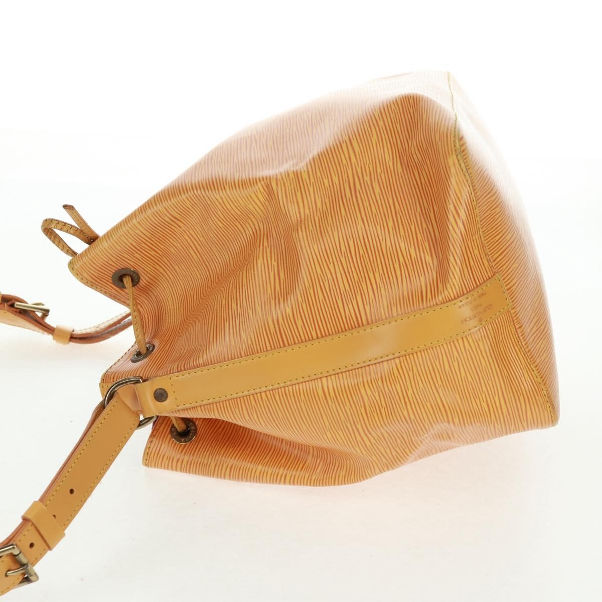 Louis Vuitton Petit Noe Epi Leather Yellow Leather Shoulder Bag Bag (Pre-Owned)