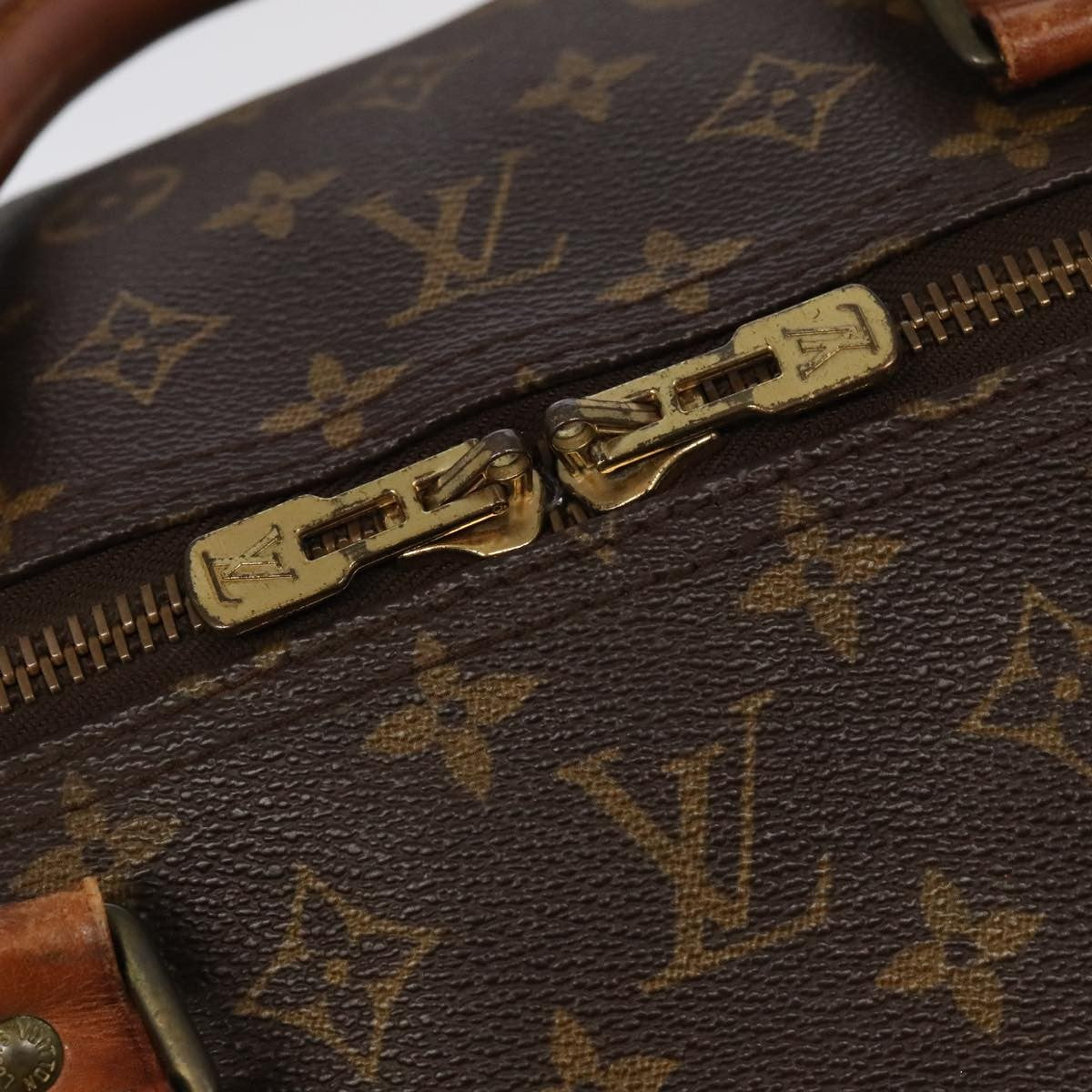 Louis Vuitton Keepall Monogram Canvas Brown Canvas Travel Bag Bag (Pre-Owned)