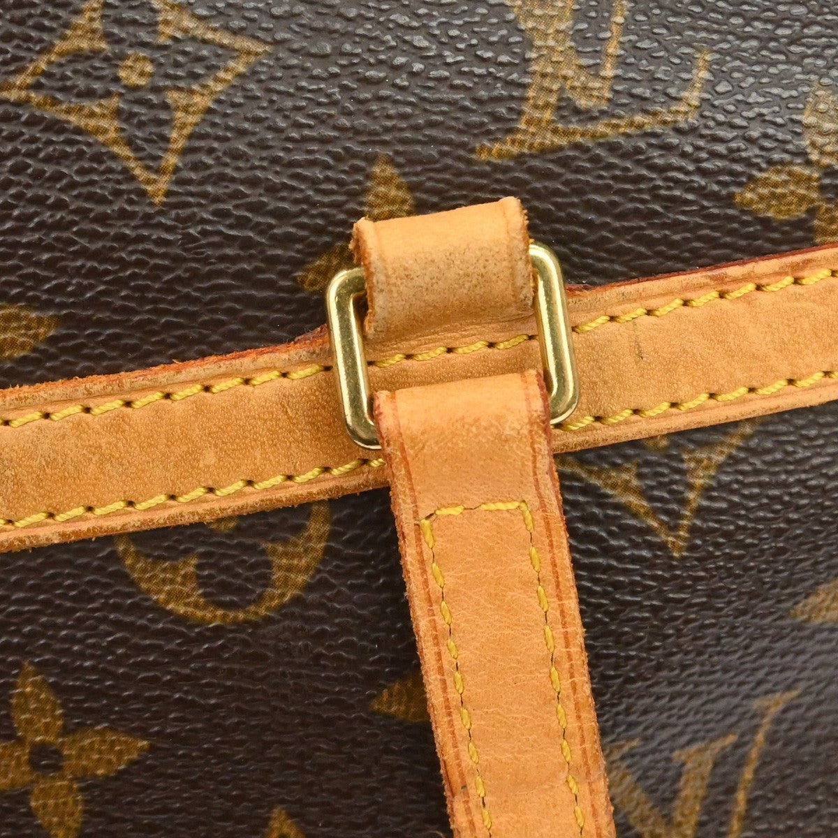 Louis Vuitton Vintage Coussin Monogram Canvas Brown Canvas Shoulder Bag Bag (Pre-Owned)