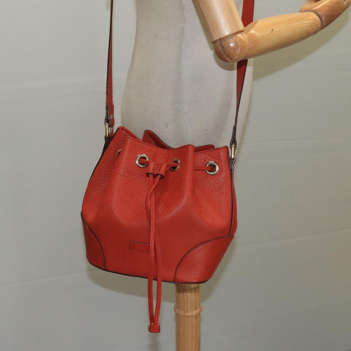 Gucci Bright Bucket Diamante Leather Orange Leather Bag (Pre-Owned)