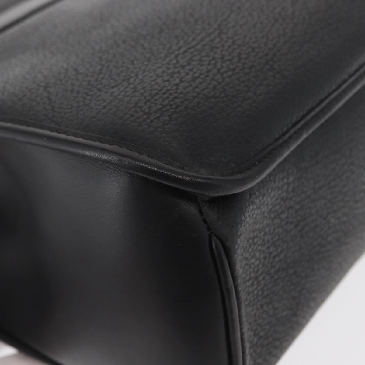 Gucci Vintage Leather Black Leather Handbag (Pre-Owned)